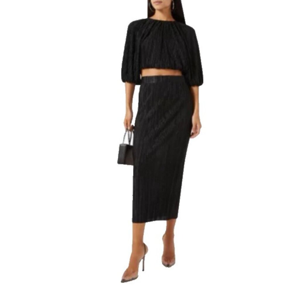 MinkPink Fine Pleated Balloon Sleeve Cropped Blouse Black Top Size M Medium NWT